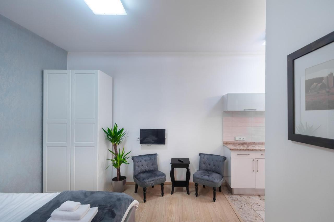 Quiet Apartment In The Heart Of Old Town Centre Praga Esterno foto