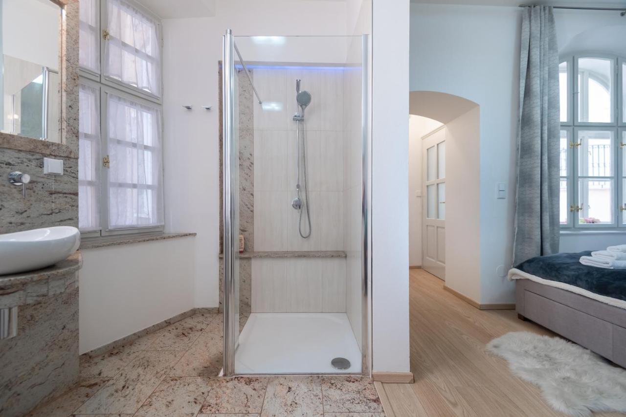 Quiet Apartment In The Heart Of Old Town Centre Praga Esterno foto